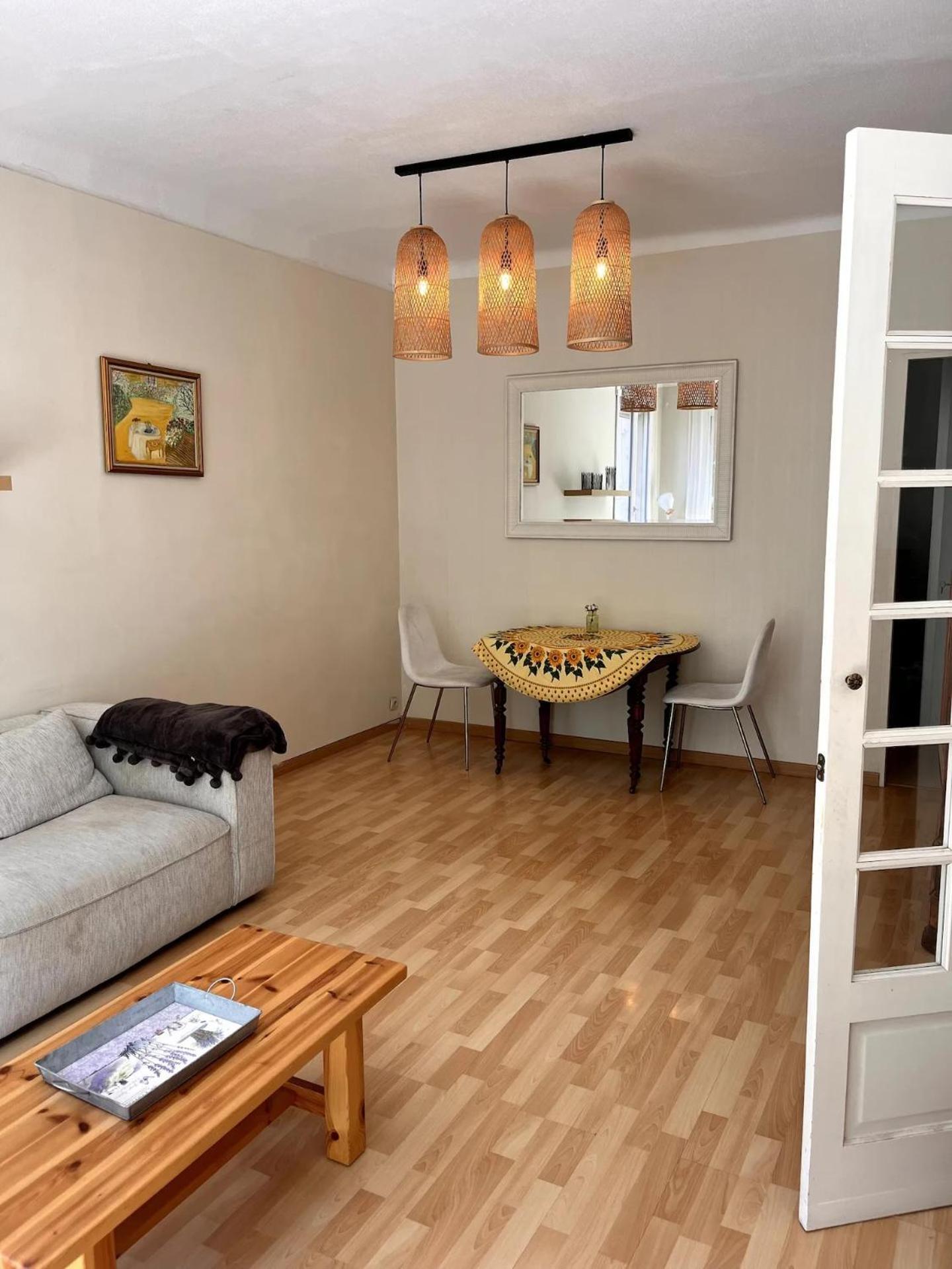 Apartment Vue Sur Le Rhone